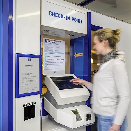 فندق Ibis Budget Berlin هوبيغارْتْنْ